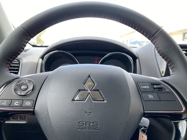 New 2026 Mitsubishi Outlander Sport LE AWD/4WD image 16