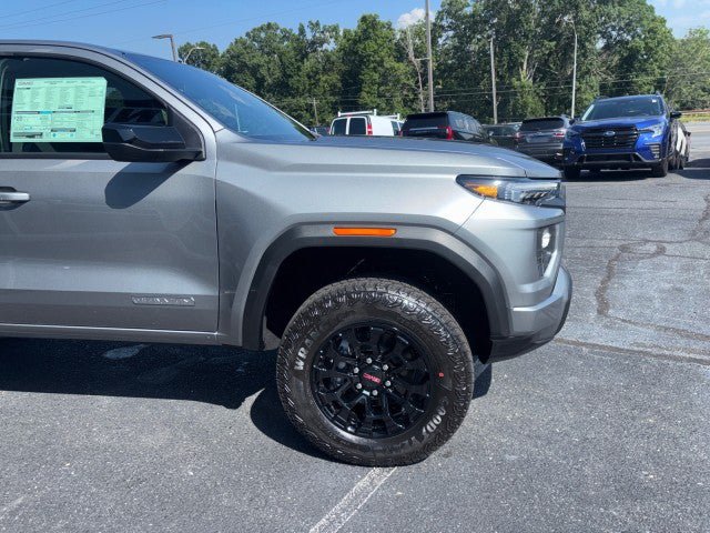 New 2026 GMC Canyon Elevation w/ Convenience Package RWD image 5