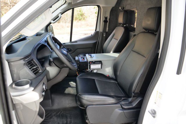 Used 2020 Ford Transit 250 Low Roof image 3