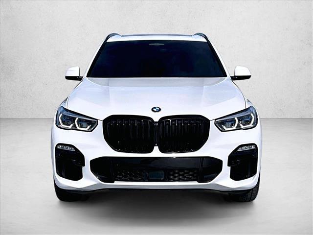 Used 2021 BMW X5 M50i w/ Executive Package image 3