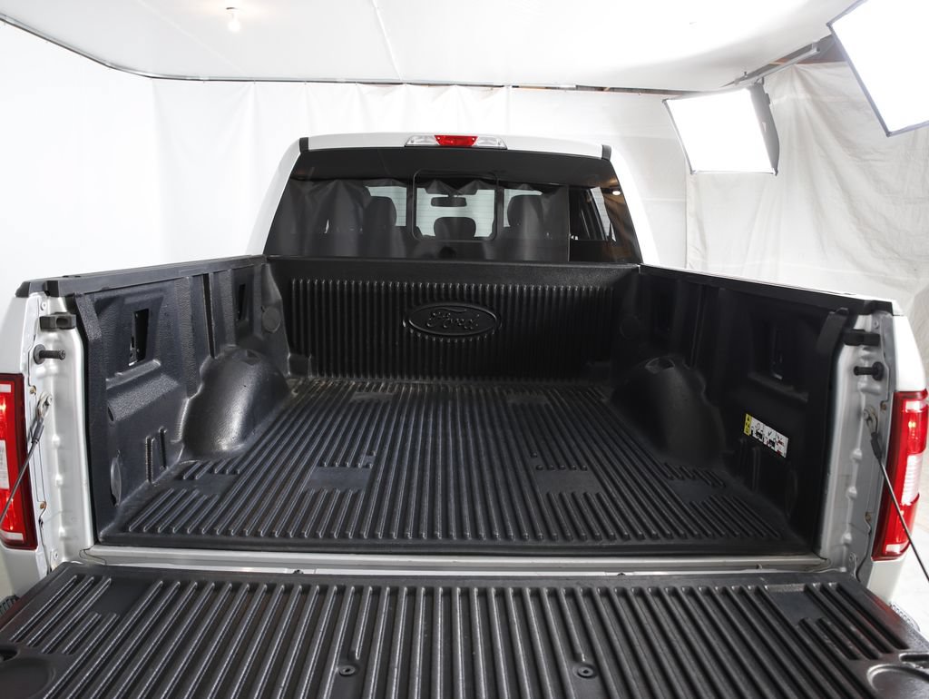 Used 2019 Ford F150 XLT w/ Equipment Group 302A Luxury AWD/4WD image 6