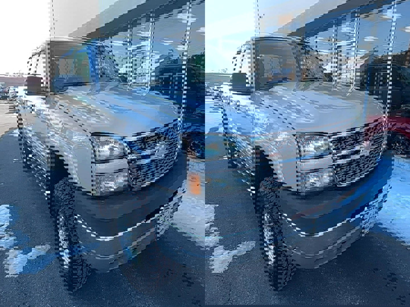 Used 2005 Chevrolet Silverado 2500 LT image 2