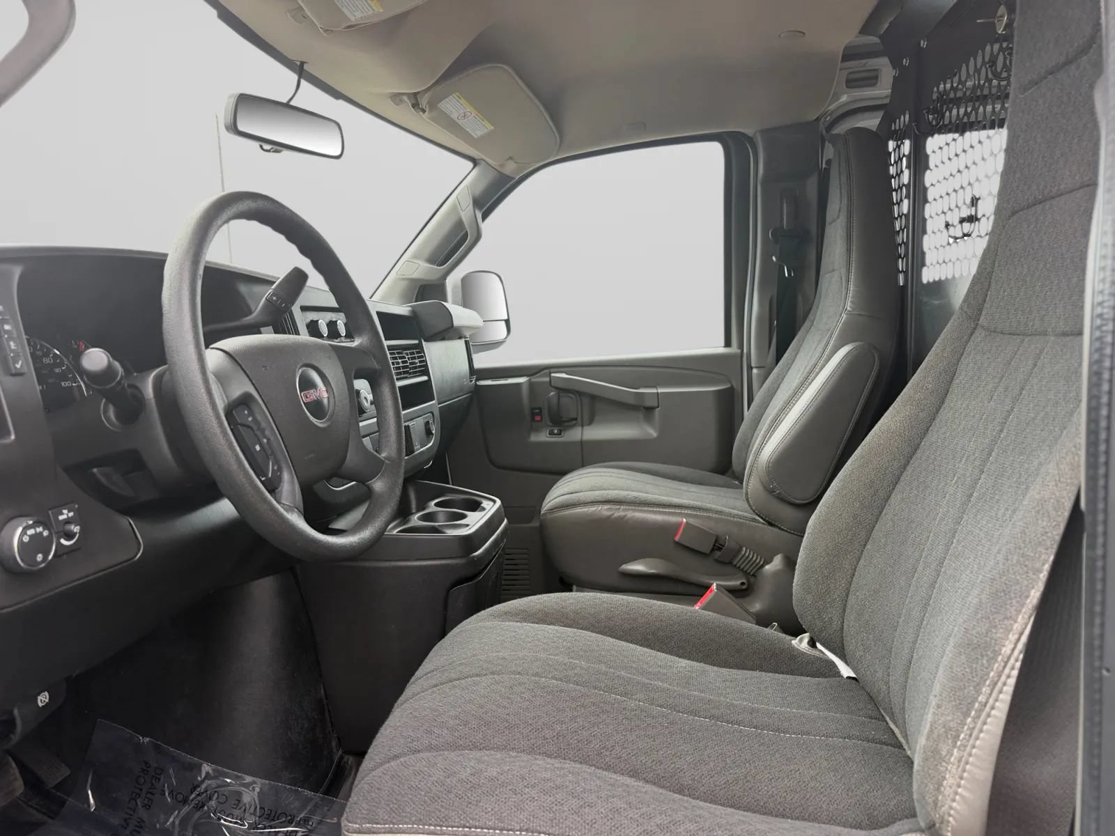 Used 2022 GMC Savana 2500 w/ Driver Convenience Package RWD image 16