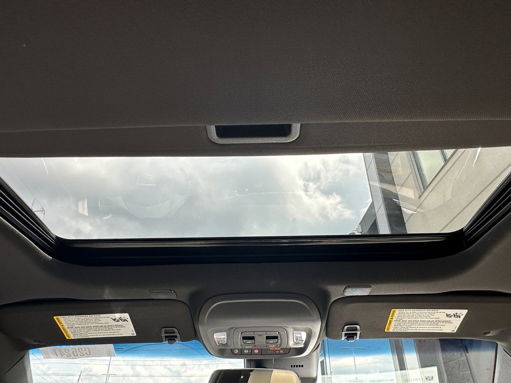 New 2025 Cadillac CT4 Premium Luxury image 9