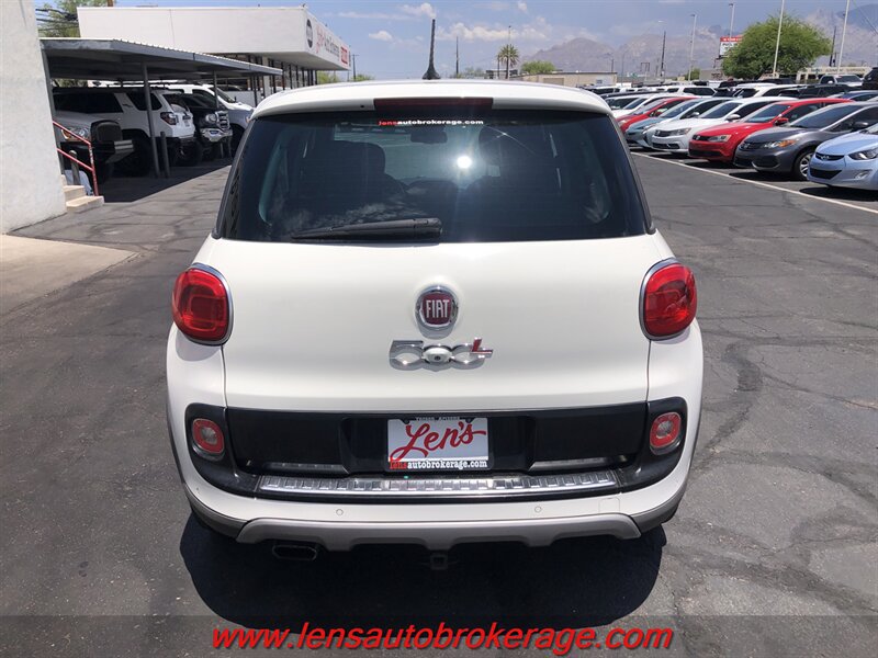 Used 2014 FIAT 500L Trekking w/ Popular Equipment Group FWD image 11