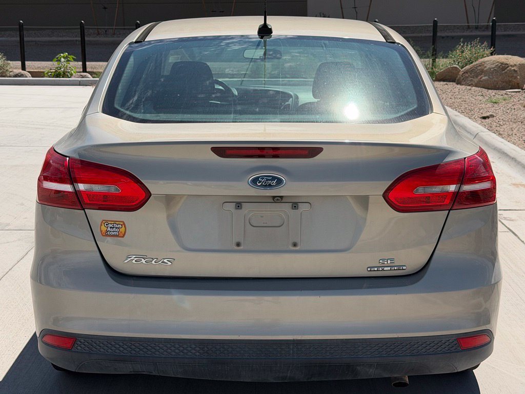 Used 2016 Ford Focus SE FWD image 14