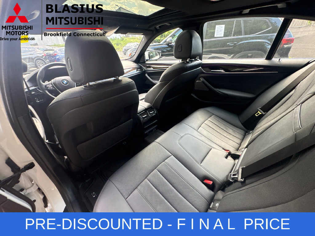 Used 2023 BMW 530i xDrive w/ Premium Package AWD/4WD image 23