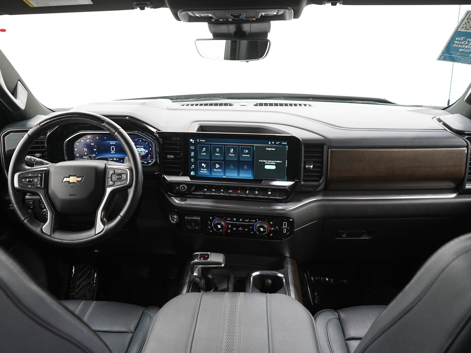 Used 2025 Chevrolet Silverado 1500 High Country w/ Technology Package AWD/4WD image 12