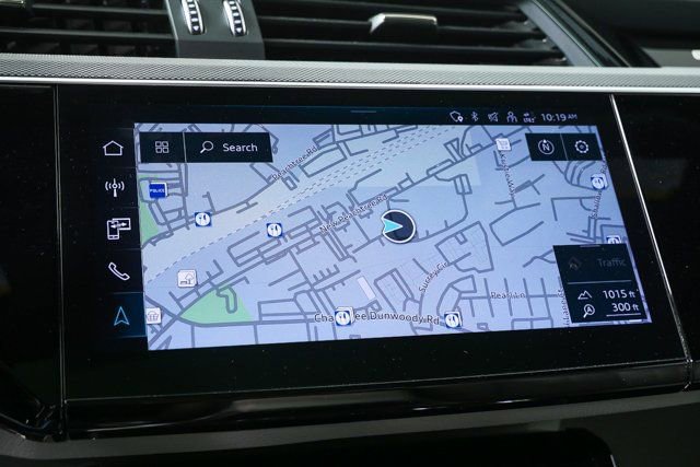 Certified 2024 Audi Q8 e-tron Prestige image 16