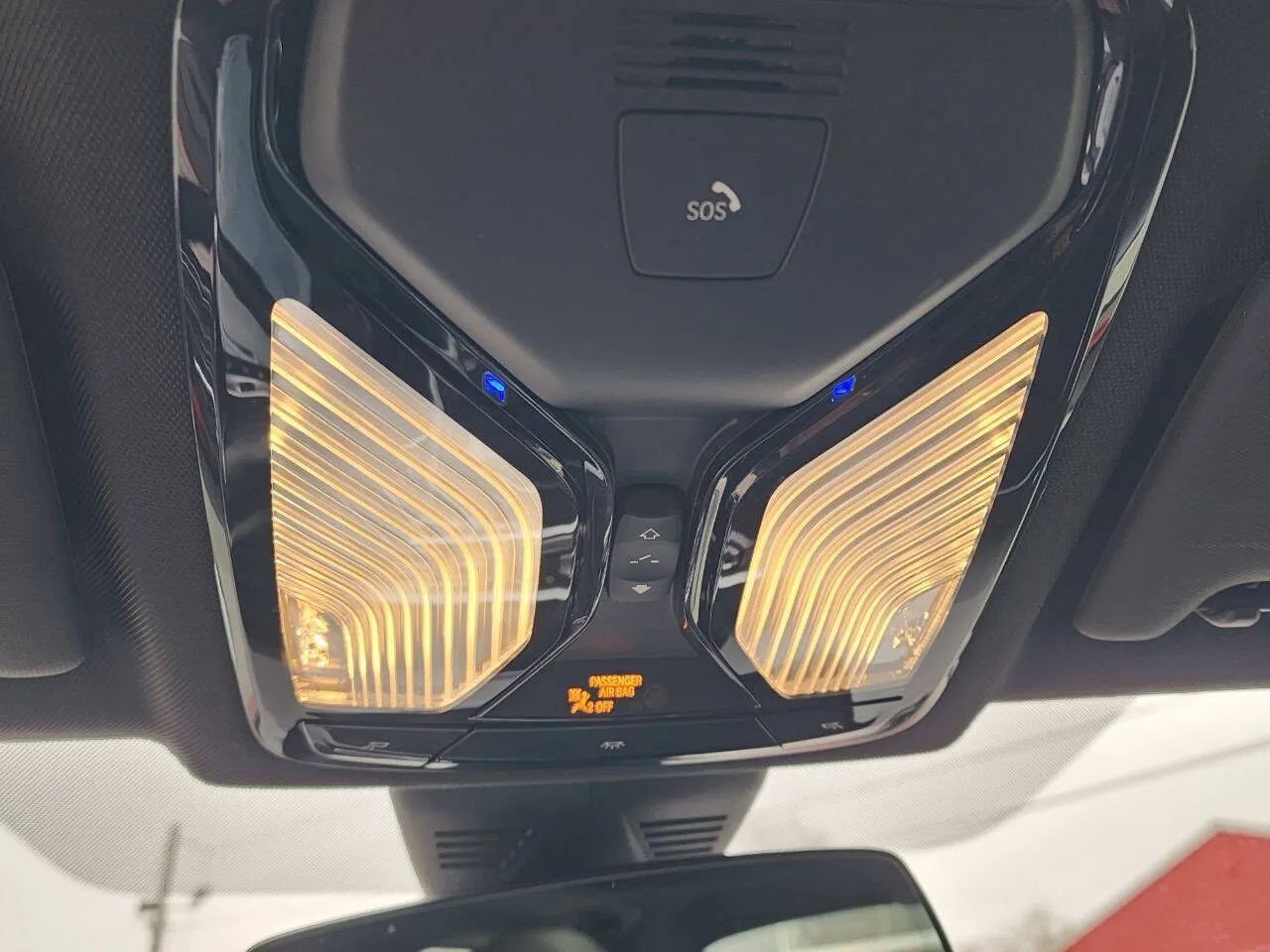 Used 2021 BMW 330i xDrive Sedan w/ Convenience Package image 24