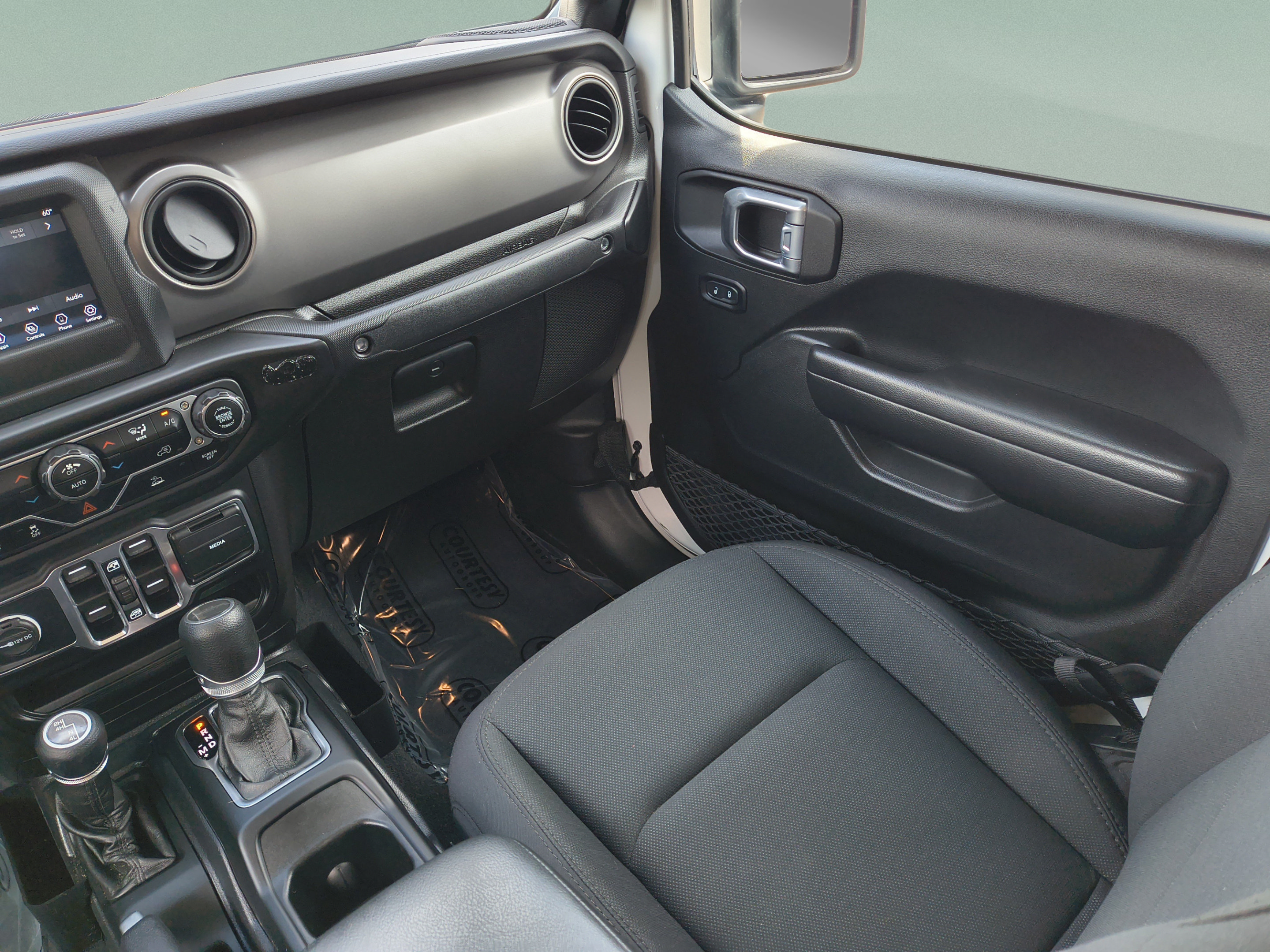 Used 2021 Jeep Gladiator Sport AWD/4WD image 14