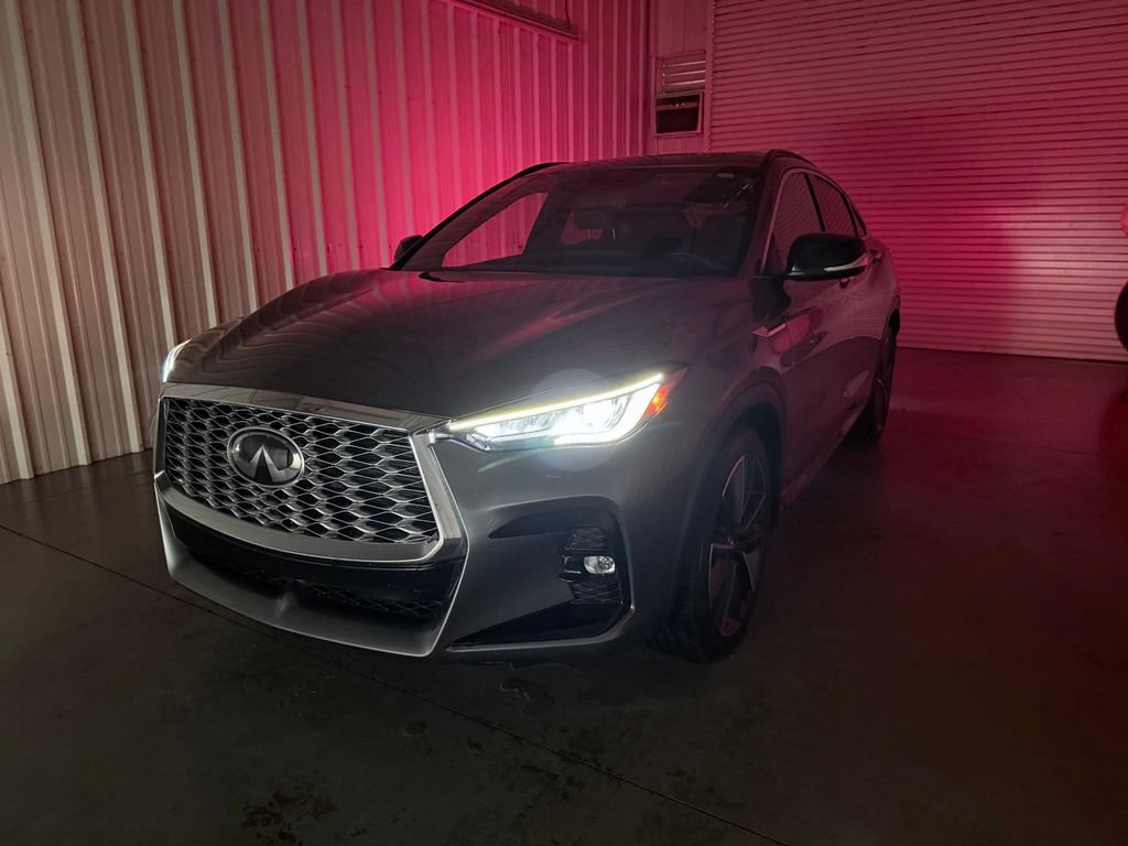 Certified 2023 INFINITI QX55 Luxe w/ Cargo Package AWD/4WD image 8