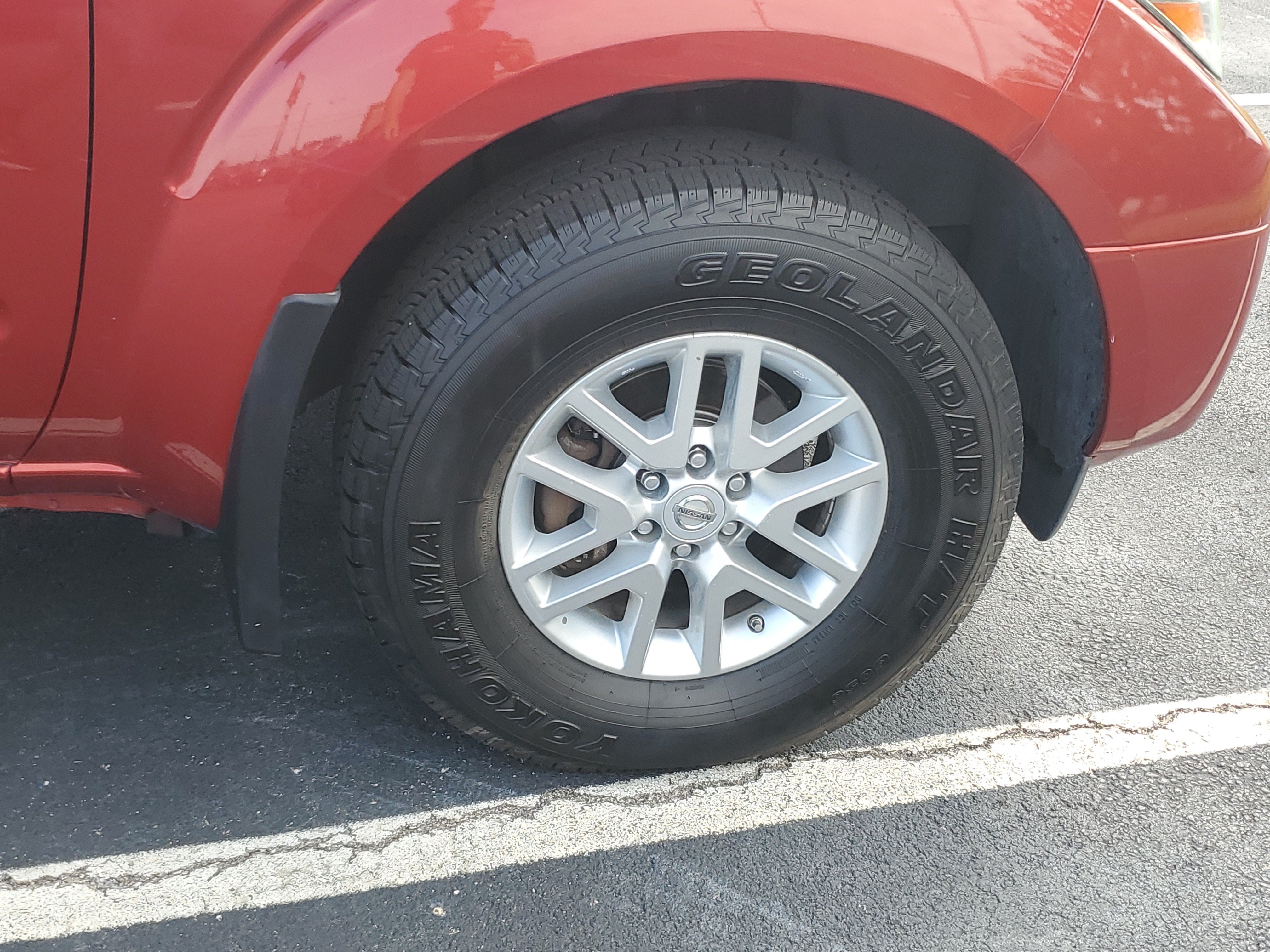 Used 2015 Nissan Frontier SV AWD/4WD image 5