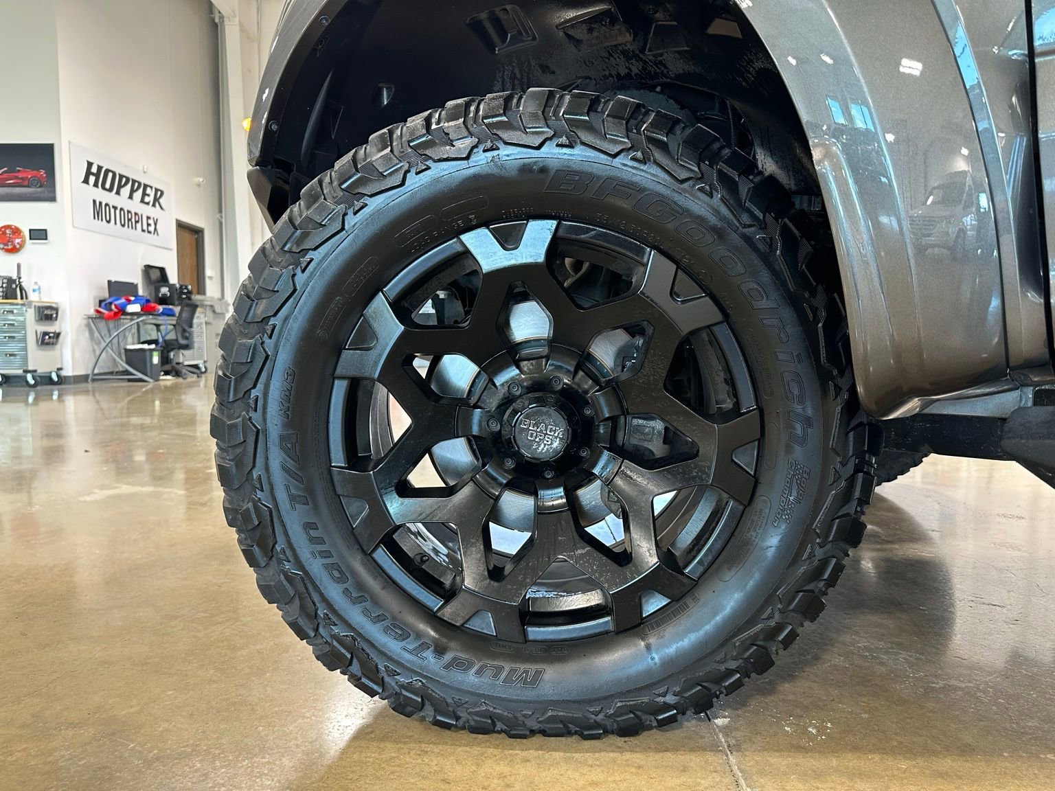 Used 2020 Ford F150 Raptor w/ Equipment Group 802A Luxury AWD/4WD image 10