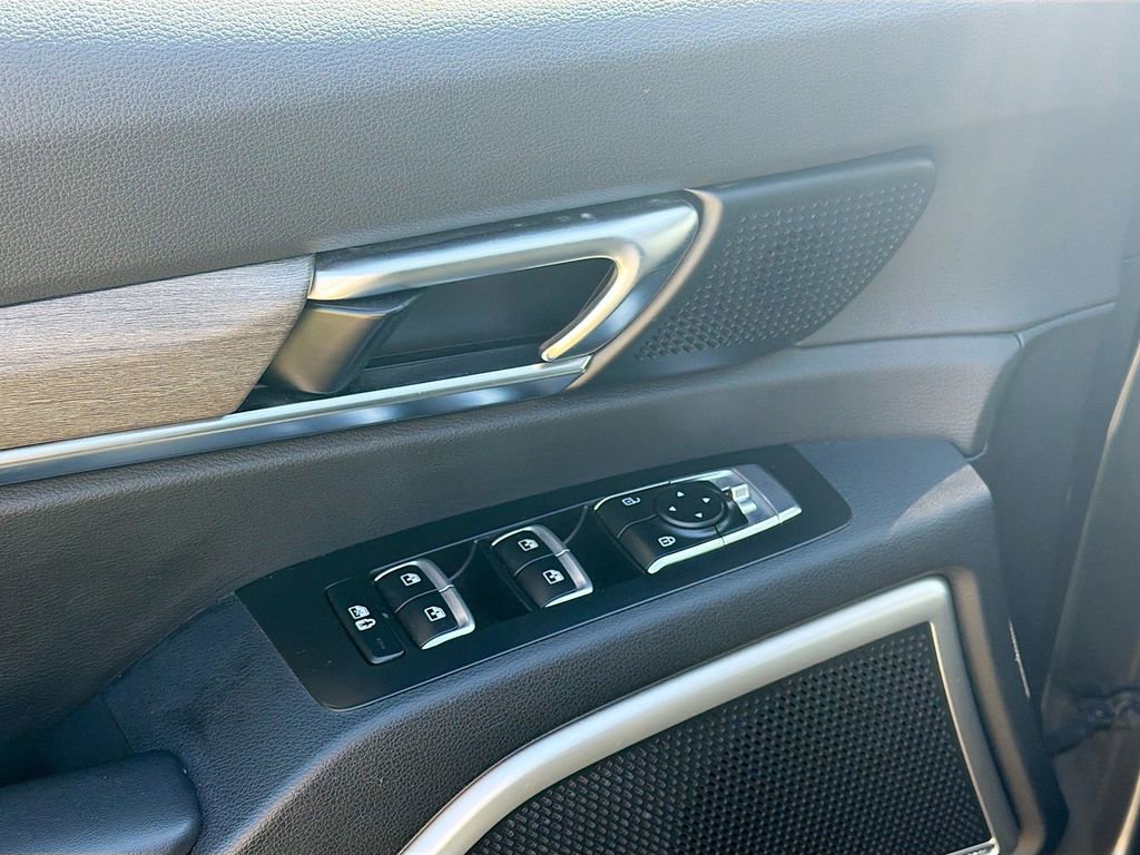 Used 2022 Kia Telluride EX w/ EX Premium Package FWD image 18
