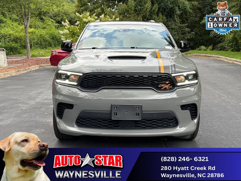 Used 2023 Dodge Durango R/T w/ Hemi Orange Plus Package AWD/4WD image 8