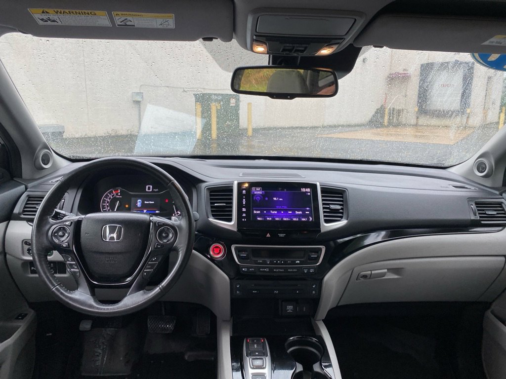 Used 2017 Honda Pilot Elite image 20