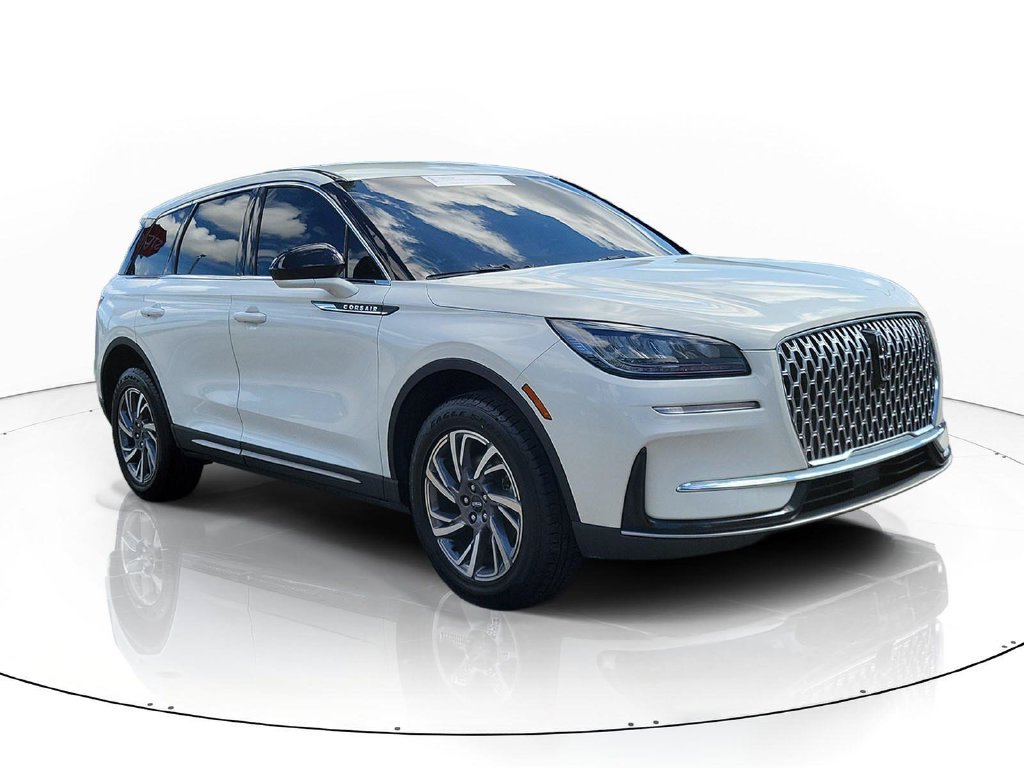 Certified 2023 Lincoln Corsair FWD image 2