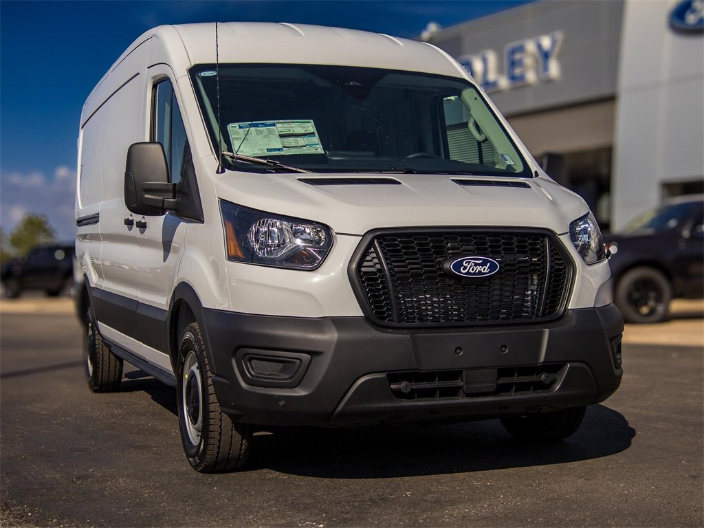 New 2026 Ford Transit 250 148 Medium Roof image 2