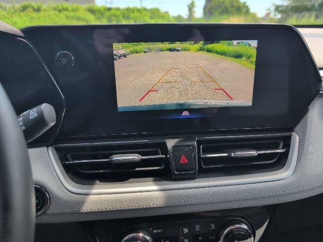 Used 2026 Chevrolet TrailBlazer LT w/ Convenience Package AWD/4WD image 17