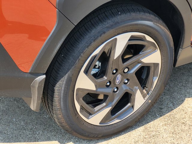 Certified 2025 Subaru Crosstrek 2.5i Limited w/ Crosstrek Mirror Package AWD/4WD image 5