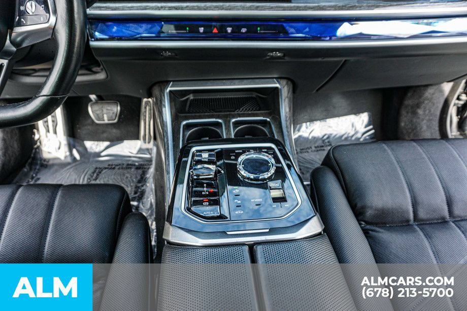 Used 2024 BMW 740i xDrive AWD/4WD image 42
