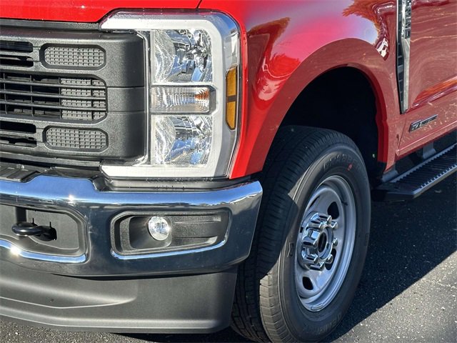New 2026 Ford F350 XL w/ XL Chrome Package image 9