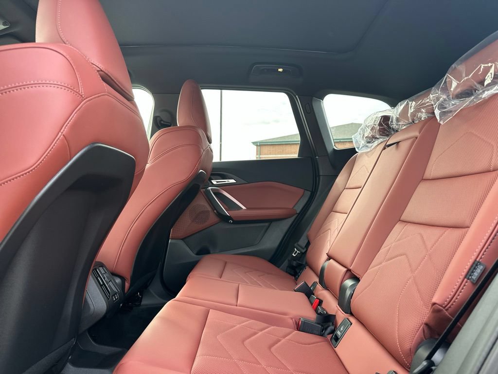 New 2026 BMW X1 xDrive28i w/ Technology Package AWD/4WD image 18