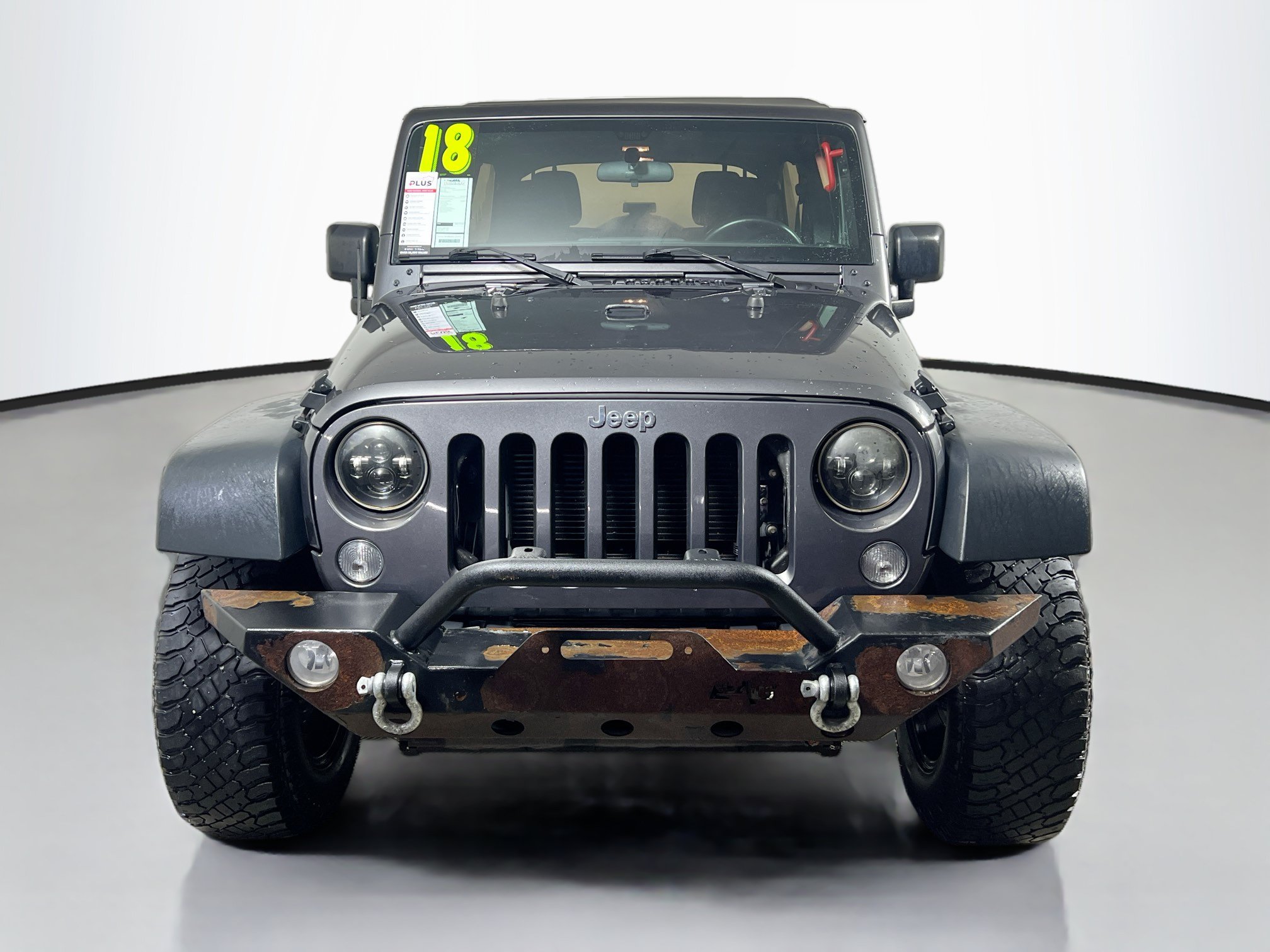 Used 2018 Jeep Wrangler Unlimited Sport w/ Connectivity Group AWD/4WD image 11