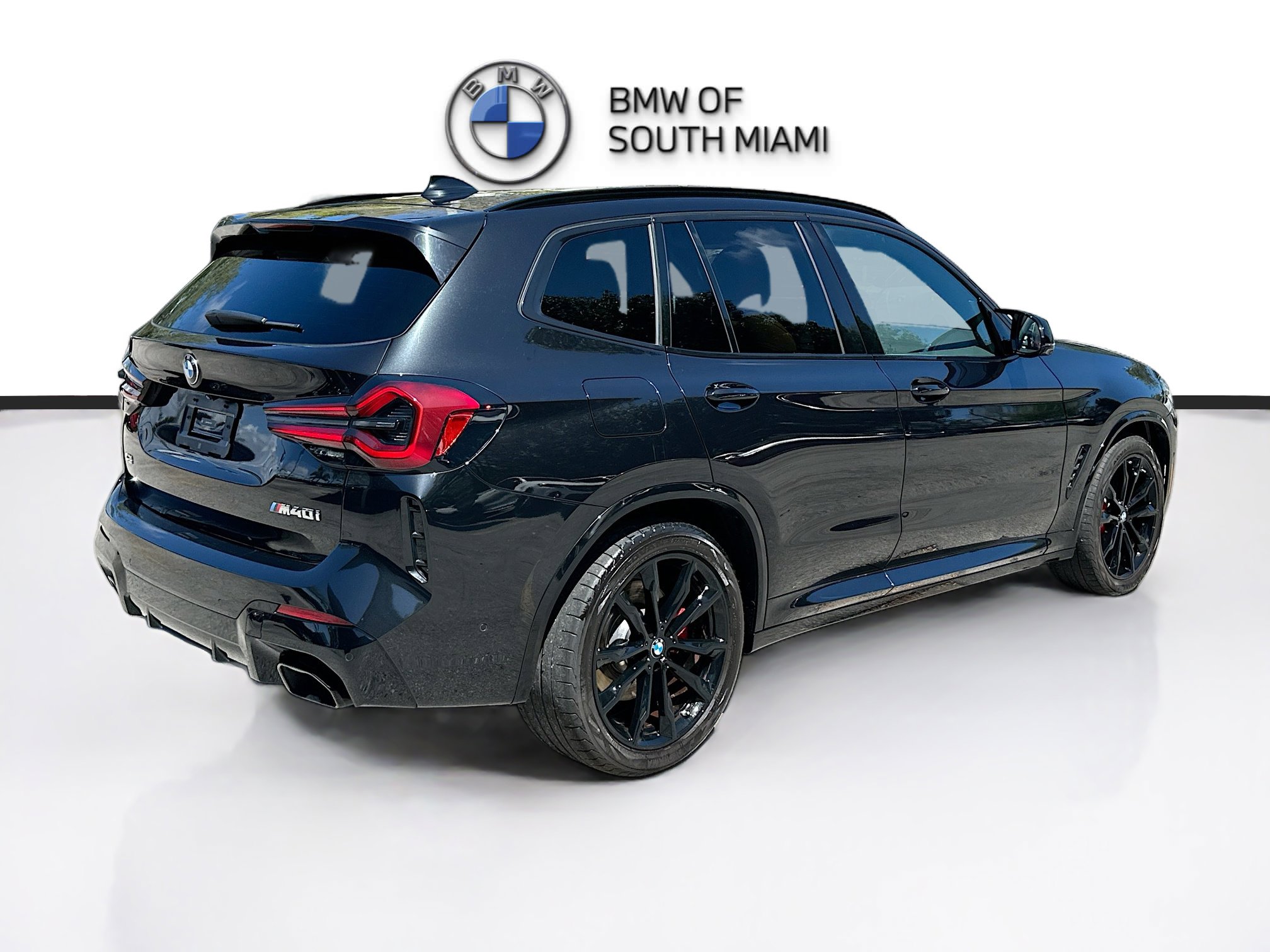 Used 2024 BMW X3 M40i w/ Premium Package image 7