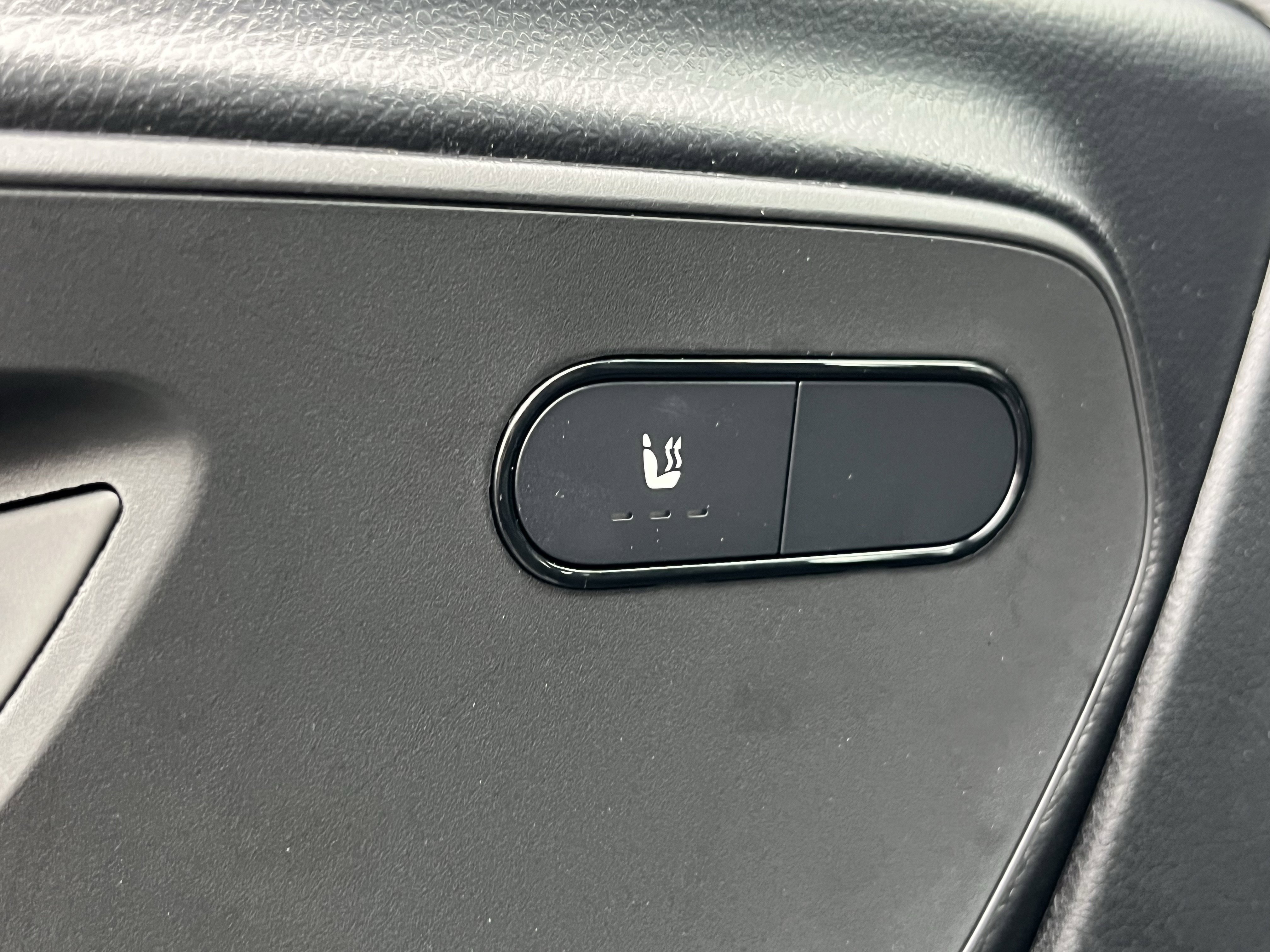 Used 2025 Mercedes-Benz Sprinter 2500 image 17
