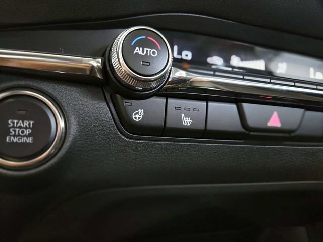 New 2025 MAZDA MAZDA3 2.5 Turbo Sedan w/Premium Plus image 22