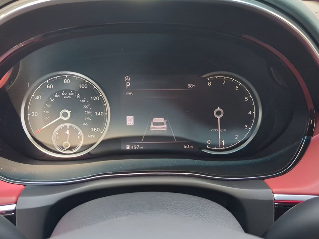 Used 2025 Genesis GV70 3.5T Sport image 28