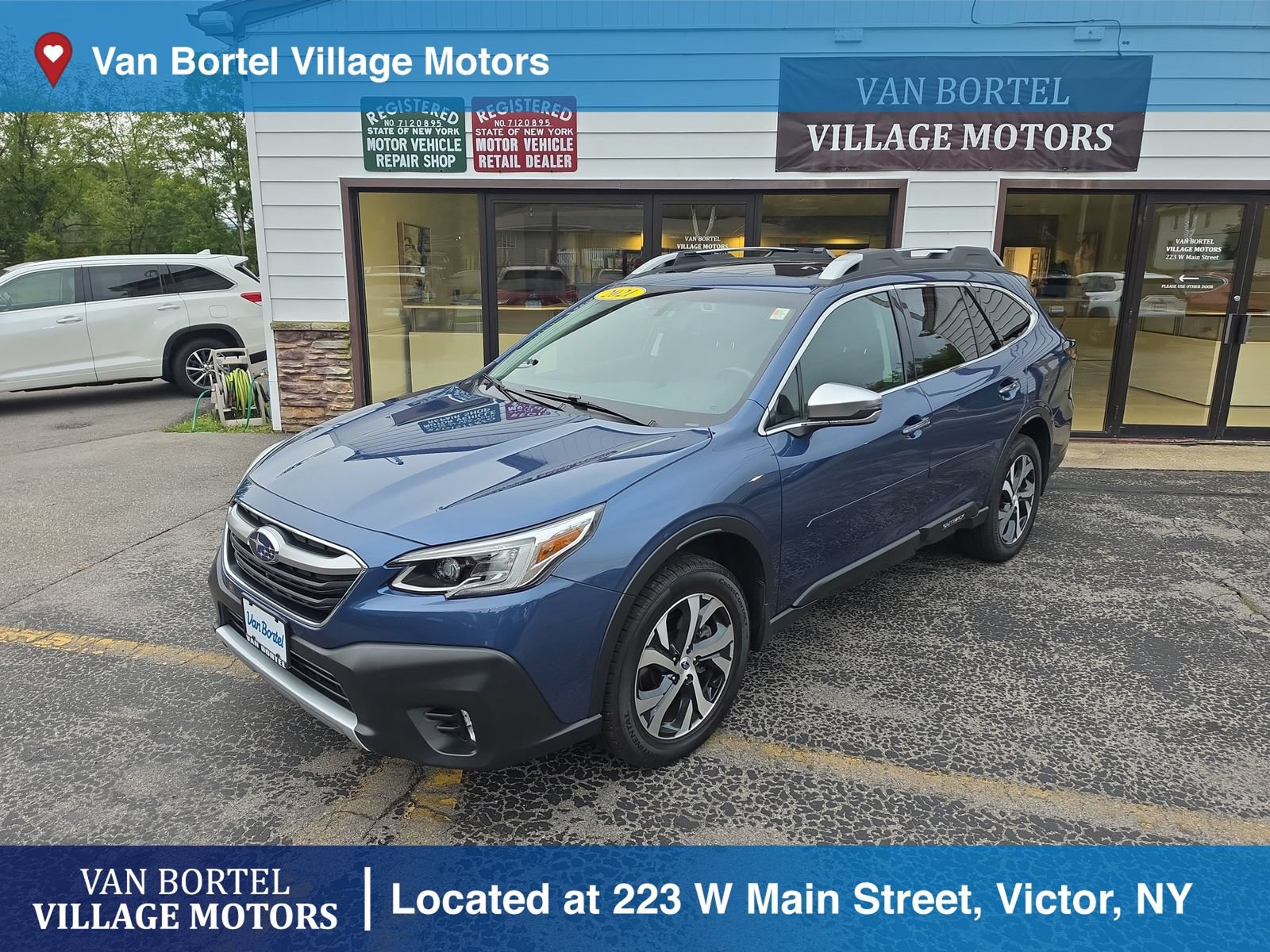 Used 2021 Subaru Outback Touring AWD/4WD image 1