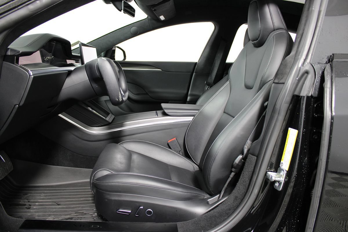 Used 2022 Tesla Model S Plaid AWD/4WD image 11