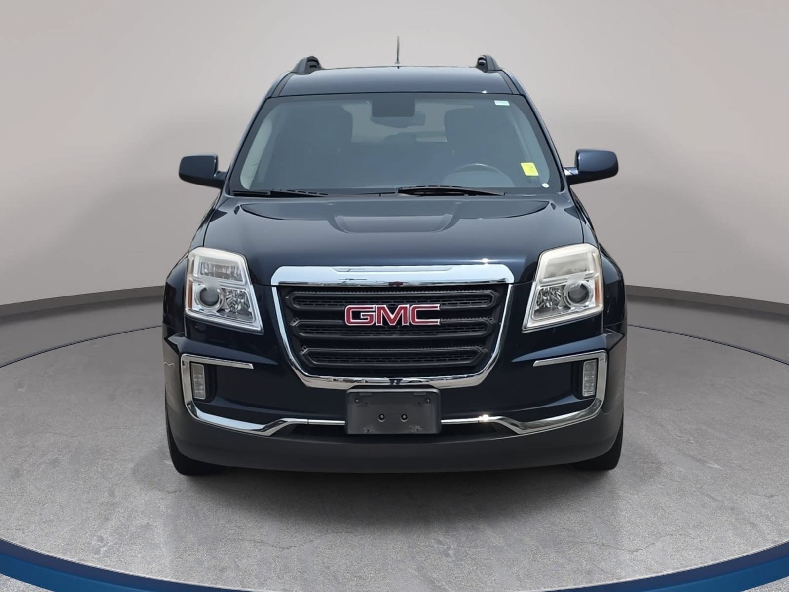 Used 2016 GMC Terrain SLE w/ Convenience Package FWD image 2