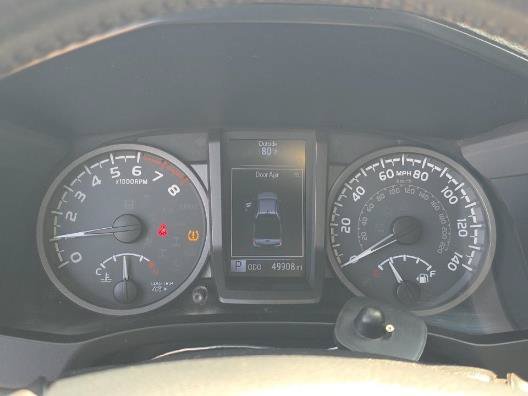 Used 2019 Toyota Tacoma TRD Off-Road AWD/4WD image 14