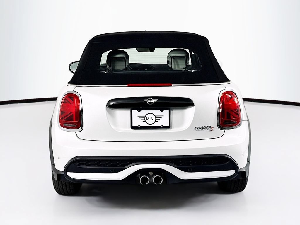 Used 2023 MINI Cooper S w/ Signature Upholstery Package FWD image 6