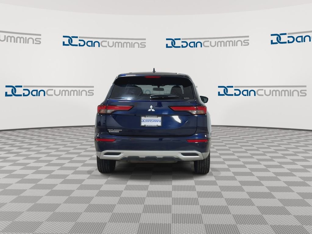 Used 2024 Mitsubishi Outlander SE AWD/4WD image 7