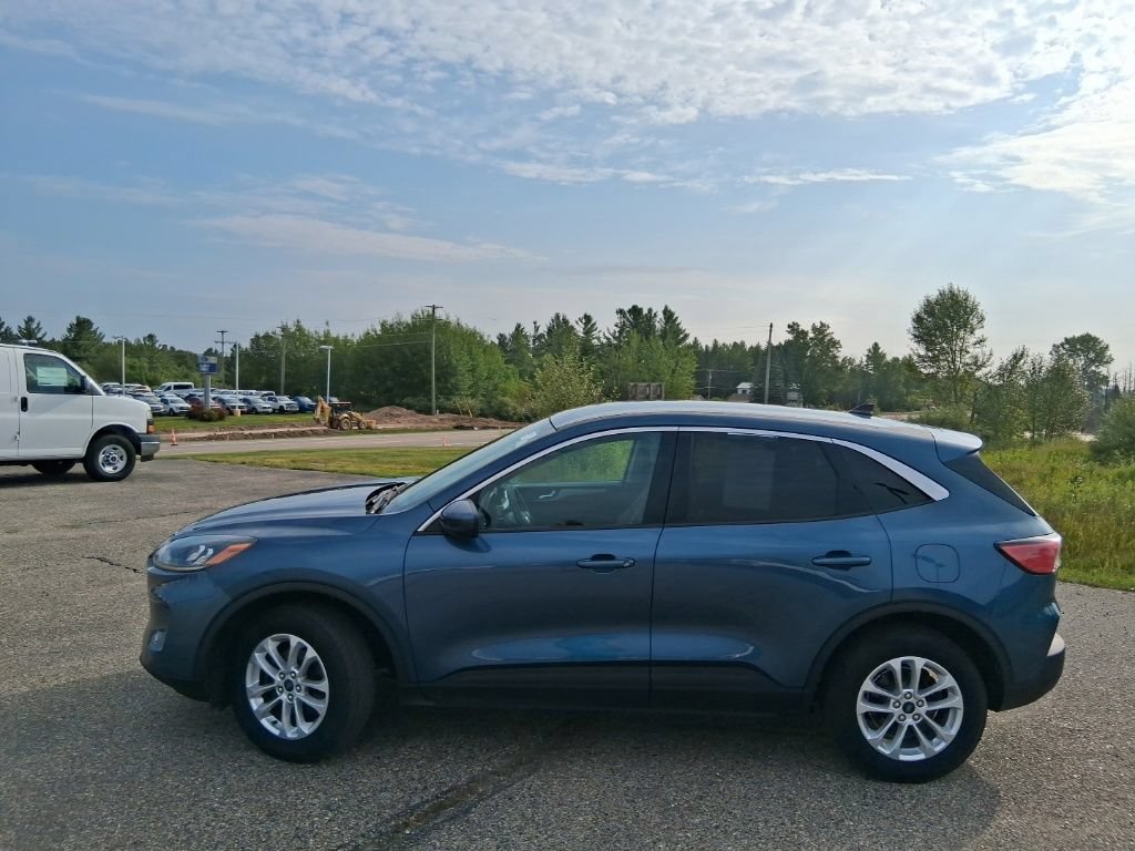 Used 2020 Ford Escape SE AWD/4WD image 2