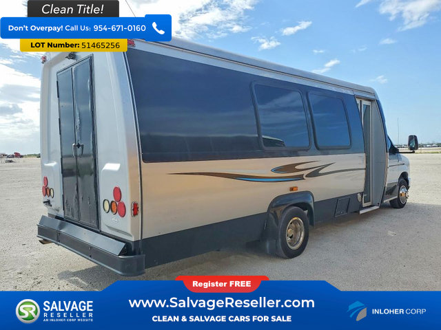 Used 2011 Ford E-450 and Econoline 450 Super Duty RWD image 4