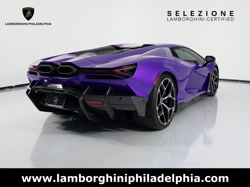 Used 2024 Lamborghini Revuelto AWD/4WD image 5