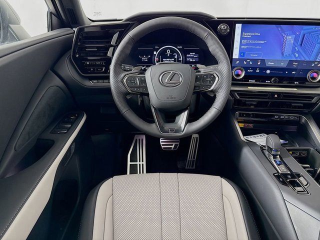 New 2026 Lexus TX 500h AWD image 19