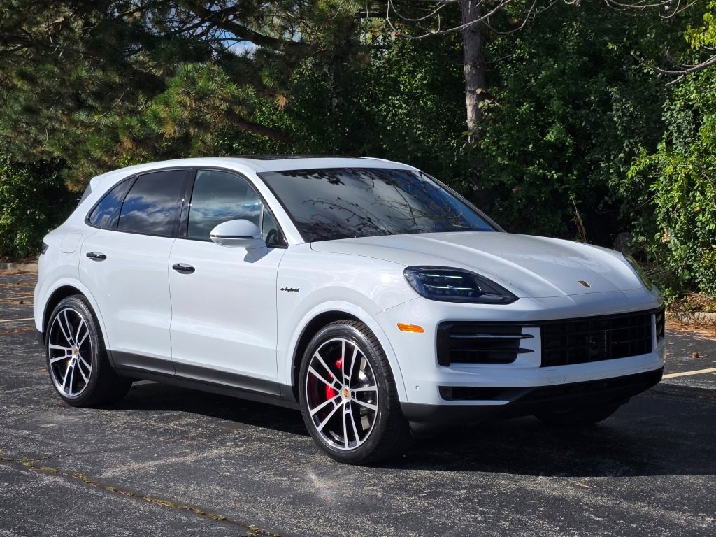 New 2026 Porsche Cayenne S image 9