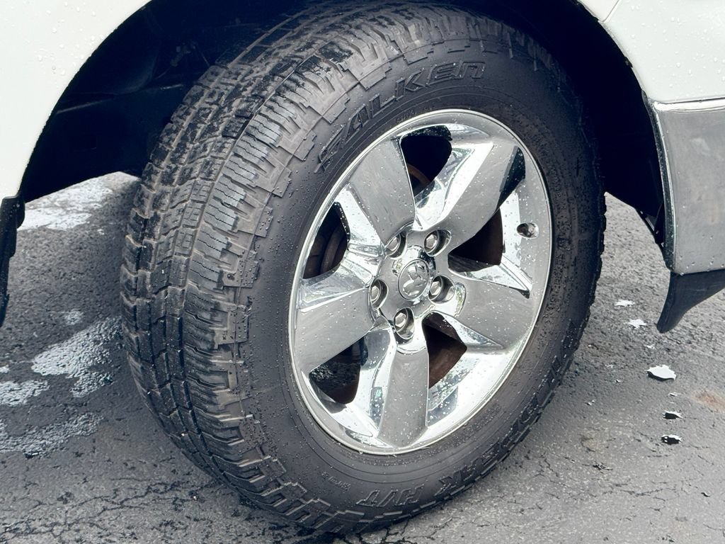 Used 2019 RAM 1500 ST w/ SXT Plus Group AWD/4WD image 12