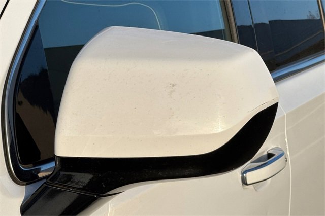 Used 2023 GMC Yukon SLT image 51