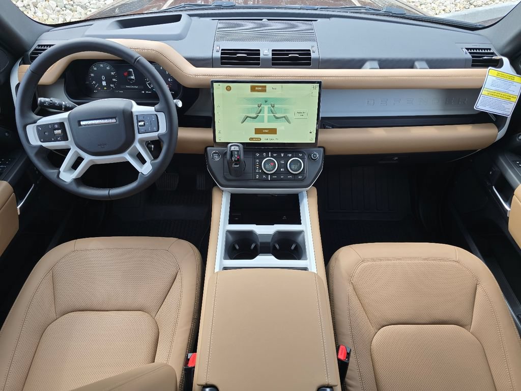 New 2026 Land Rover Defender 130 X-Dynamic SE AWD/4WD image 36