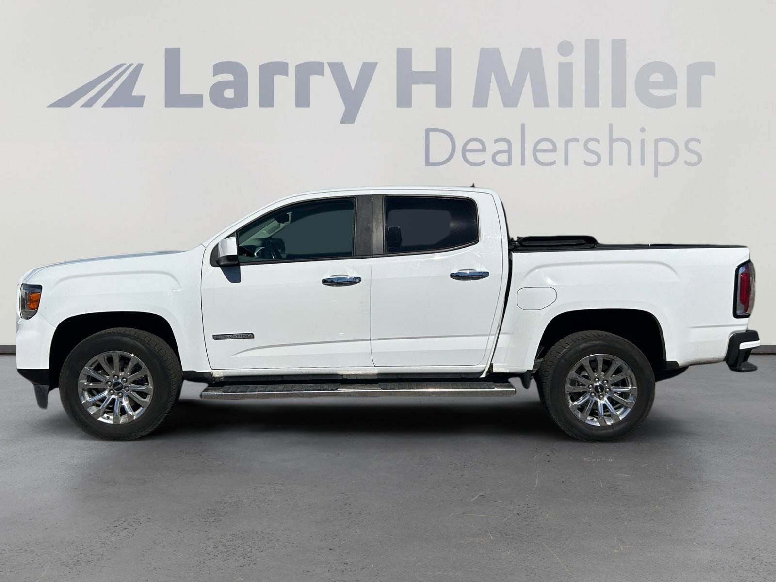 Used 2021 GMC Canyon Elevation w/ Trailering Package image 2