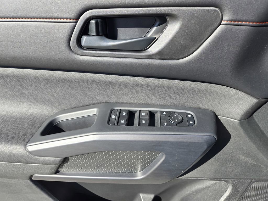 New 2026 Nissan Pathfinder Rock Creek AWD/4WD image 12