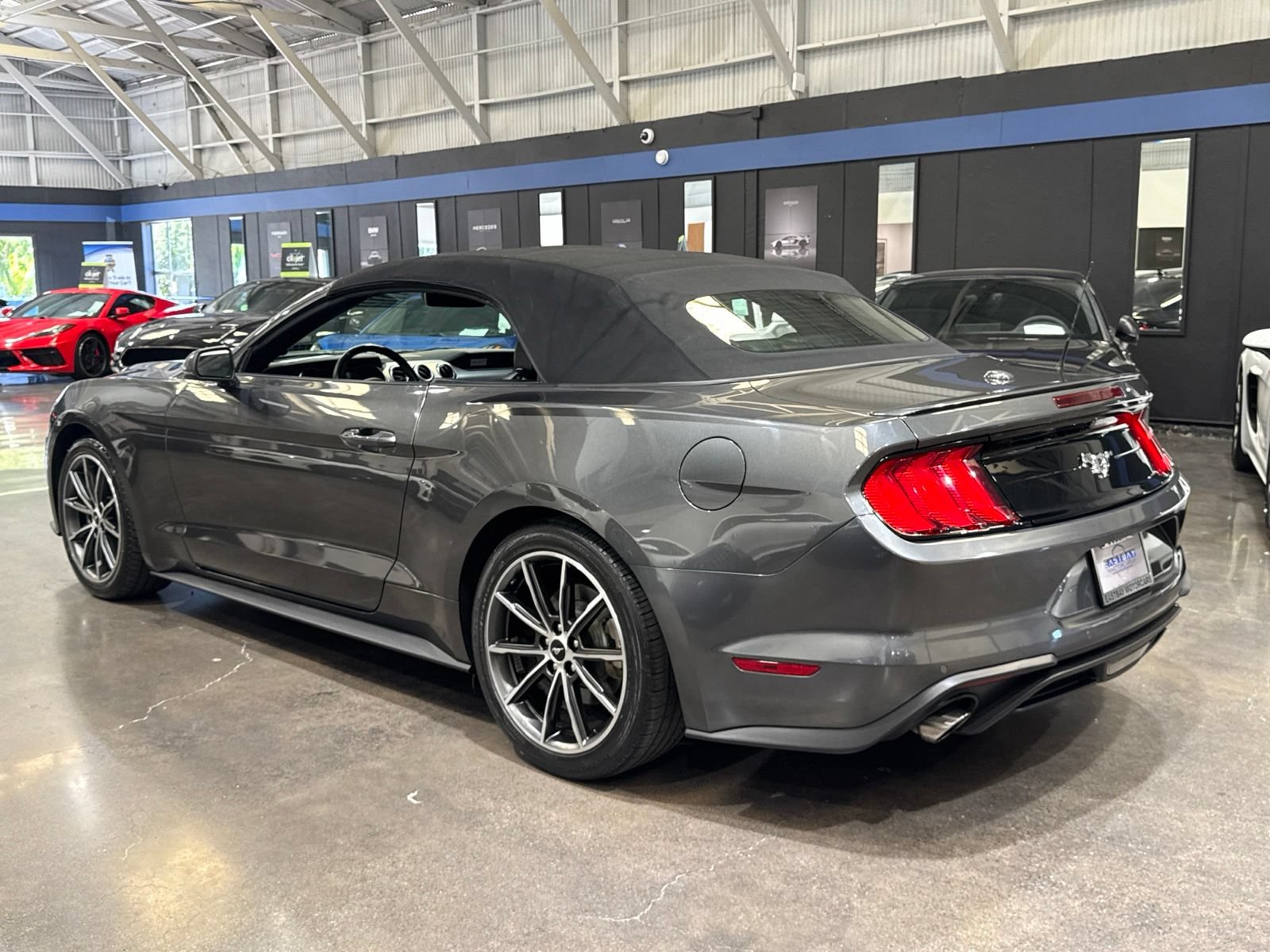 Used 2019 Ford Mustang Premium w/ Equipment Group 201A RWD image 11